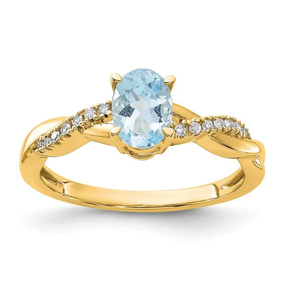 10K Yellow Gold Oval Aquamarine & Diamond Ring